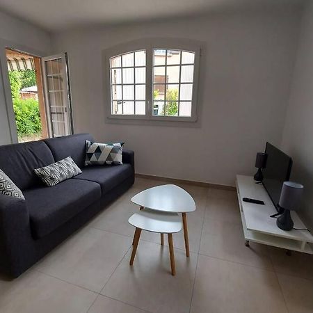 Superbe T2 Lumineux 3*** 10 Mn A Pied De La Plage Apartment Le Pradet Bagian luar foto