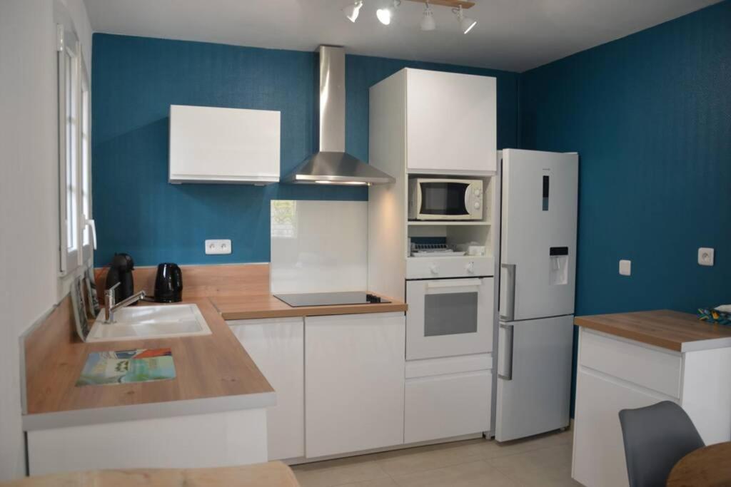 Superbe T2 Lumineux 3*** 10 Mn A Pied De La Plage Apartment Le Pradet Bagian luar foto